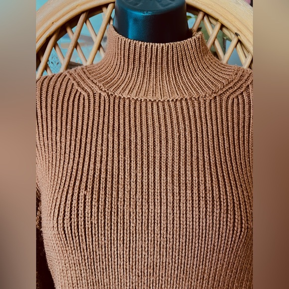 Caroline Constas New York 100% wool sweater - Picture 2 of 15